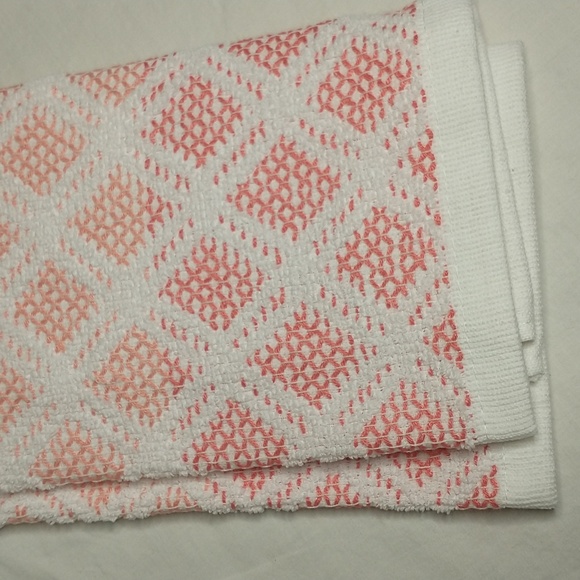 🍒 Spring Diamond Ombre Kitchen Dishtowel - Picture 2 of 3